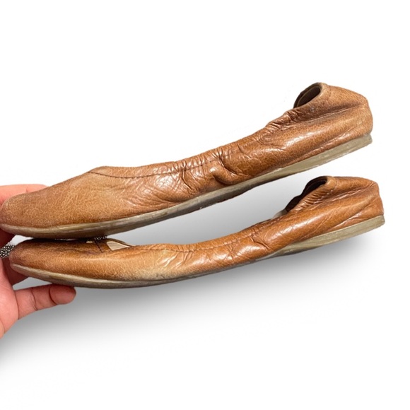 Prada Women's Brown Leather Ballet Flats - Picture 6 of 6